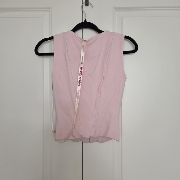 The Balconettepink fitted corset top - Picture 6 of 6
